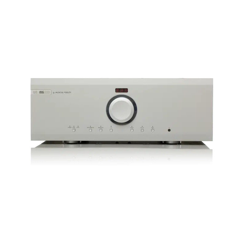 De Radiobeurs Louter - Musical Fidelity m6si500 zilver