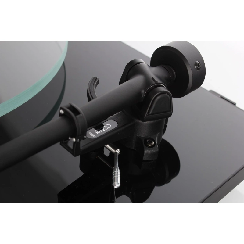 De Radiobeurs Louter - Rega Planar 2 zwart