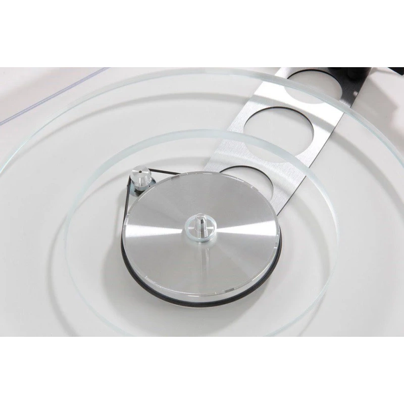 De Radiobeurs Louter Rega Planar 6 wit