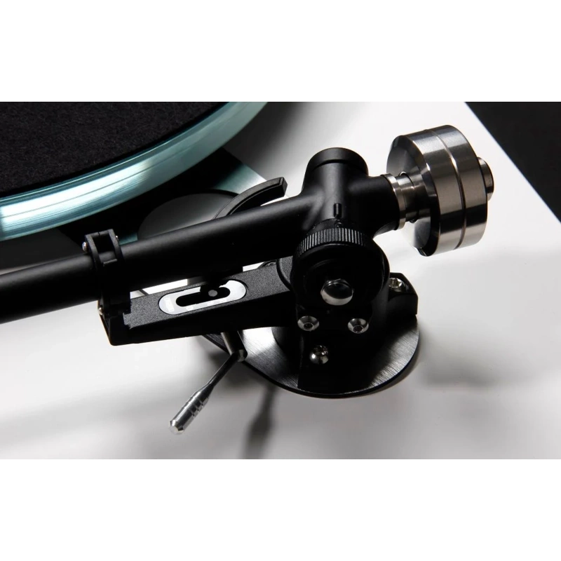 De Radiobeurs Louter Rega Planar 6 wit