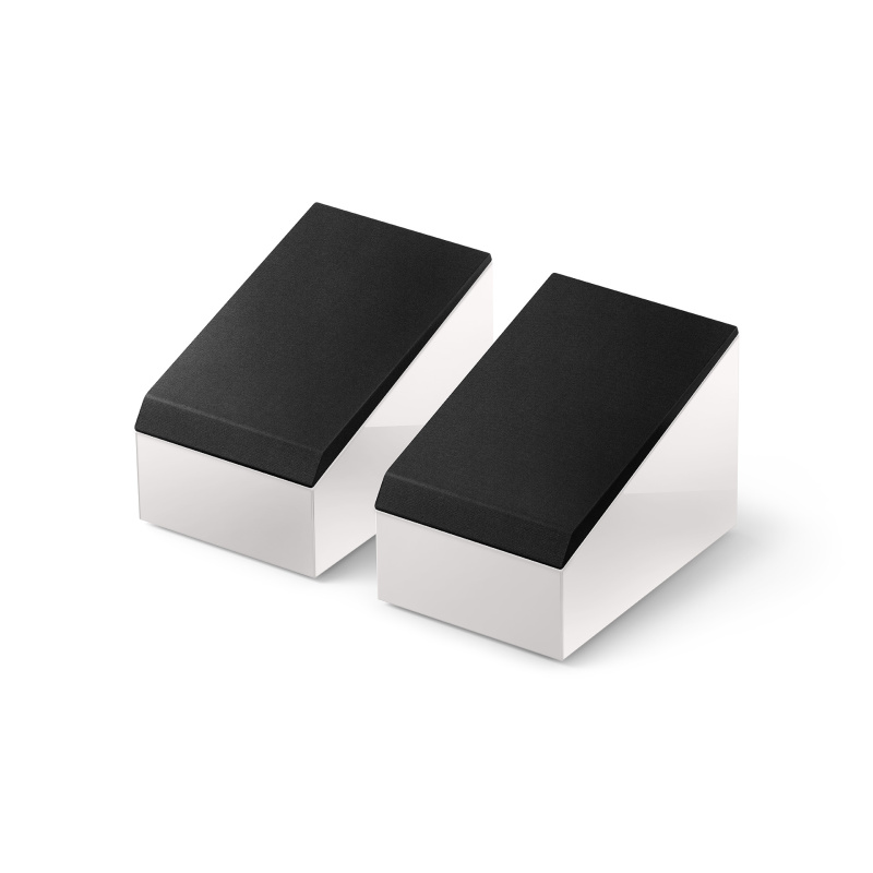 r8_meta_white_gross_grille_on_perspective_front_in_pair