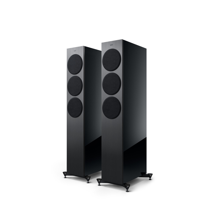 reference_3_meta_perspective_front_in_pair_grille_on_high_gloss_black_grey